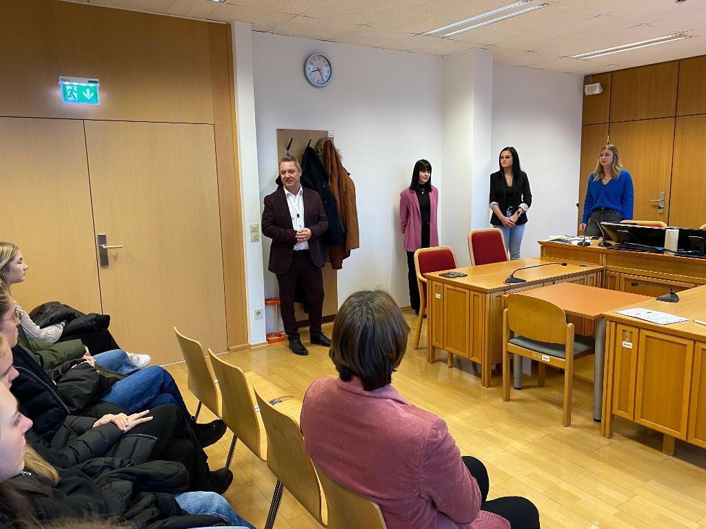 Schulbesuch am BG Rohrbach IMG 9914