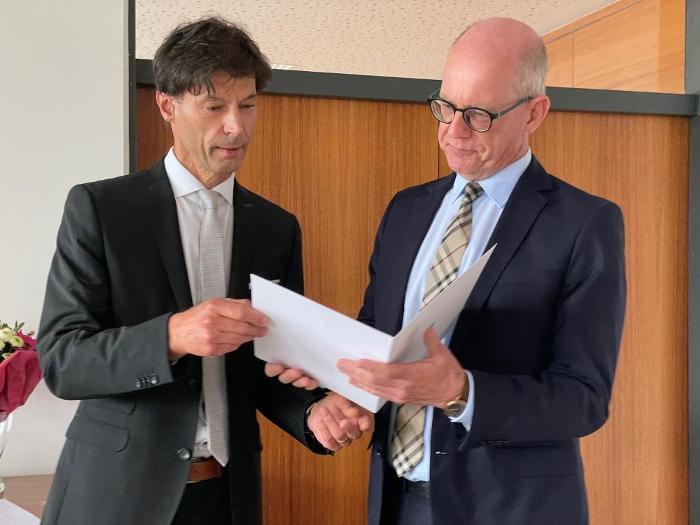 v.l.: Dr. Wigbert Zimmermann, Dr. Thomas Lechner lechner2.jpg