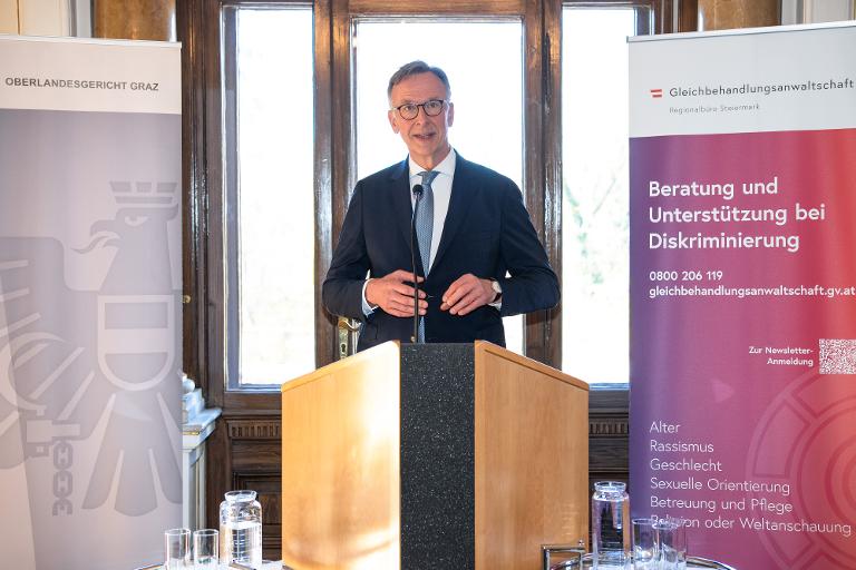 wege zur gleichbehandlung graz dr. anna sporrer © michael schnabl 006