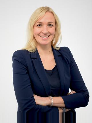 Staatsanwältin
Dr.ⁱⁿ Julia KLINGENSCHMID
Staatsanwältin
Dr.ⁱⁿ Julia KLINGENSCHMID