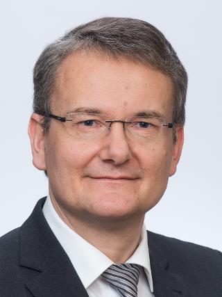 Dr. Richard SIMSALIK Dr. Richard SIMSALIK