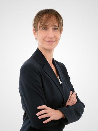 Staatsanwältin
Mag.ª Nina BUSSEK Staatsanwältin
Mag.ª Nina BUSSEK