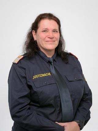Abteilungsinspektorin
Ines GLÜCK Abteilungsinspektorin
Ines GLÜCK