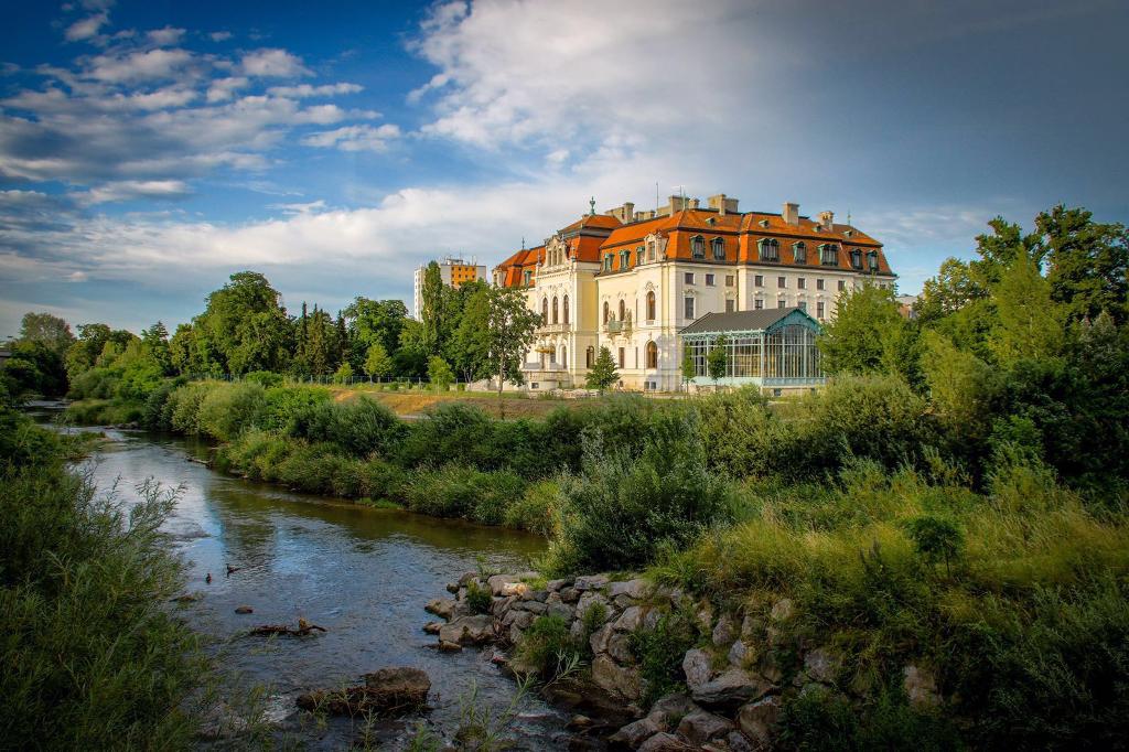 Historische Ansicht von Schloss Altkettenhof in Schwechat